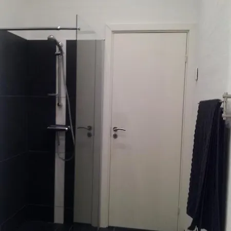 ベッド・アンド・ブレックファスト Bed In リーベ